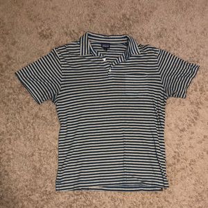 Men’s medium Patagonia collard shirt